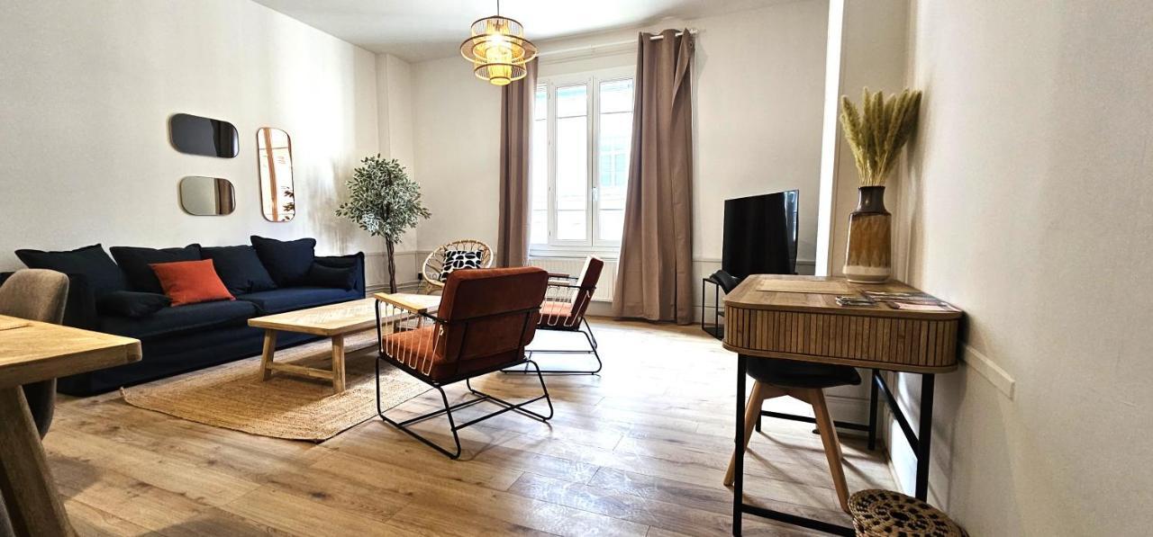 Aux Clefs Des Sacres - Le Barbatre Apartment Reims Bagian luar foto